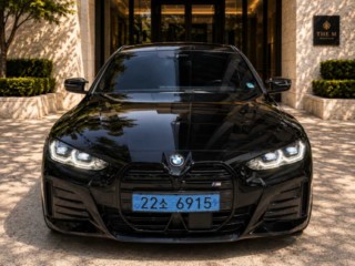 BMW i4 중고차